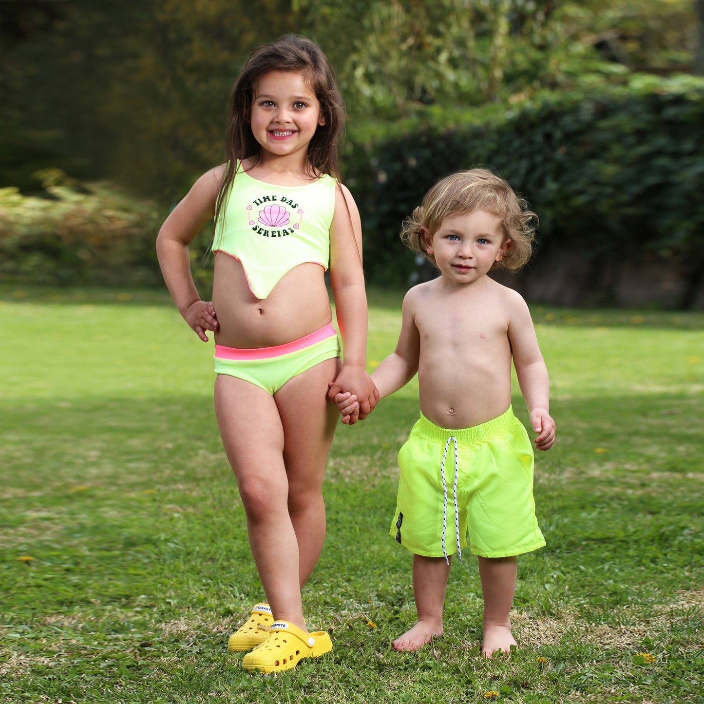 trajes de baños niñas y niños