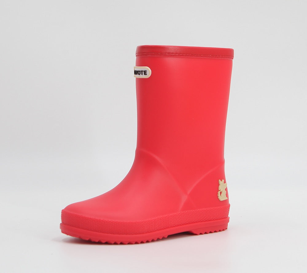 Bota de agua roja