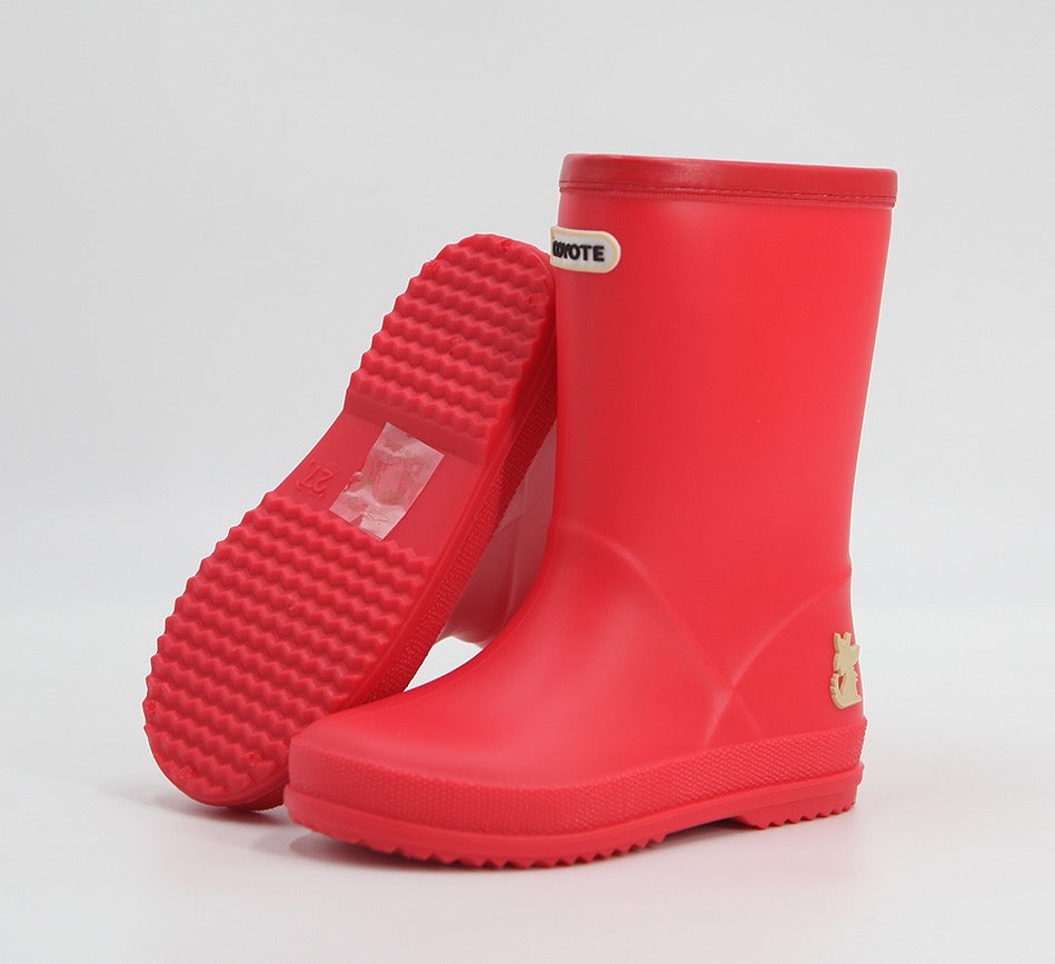 Bota de agua roja