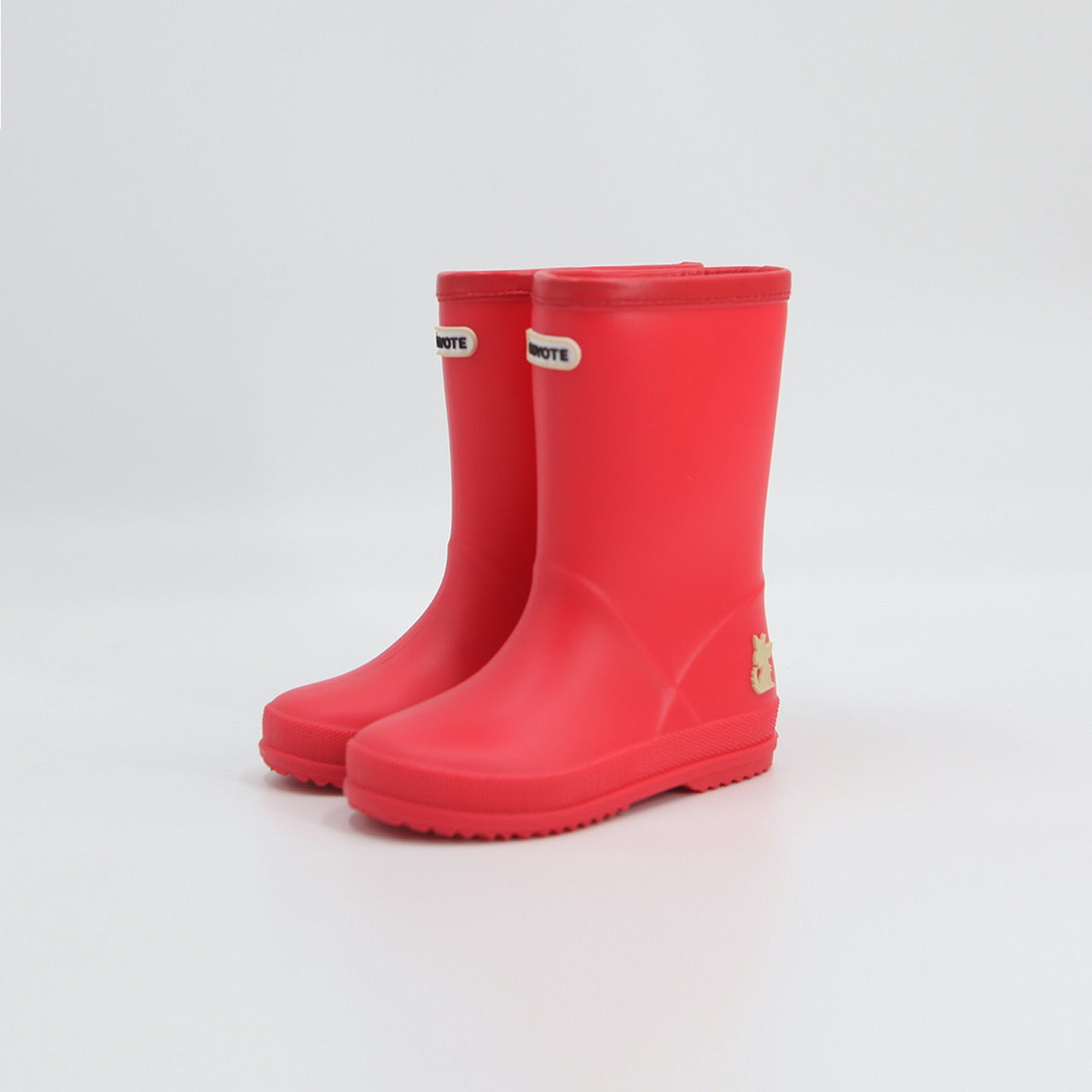 Bota de agua roja