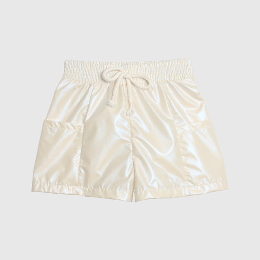 Short blanco metalico